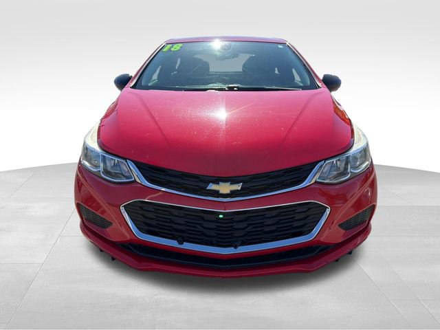 Used 2018 Chevrolet Cruze LS FWD image 2