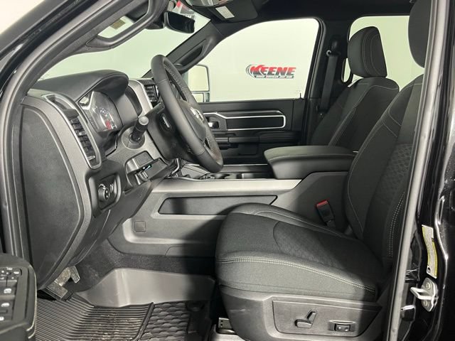 New 2026 RAM 2500 Big Horn AWD/4WD image 24