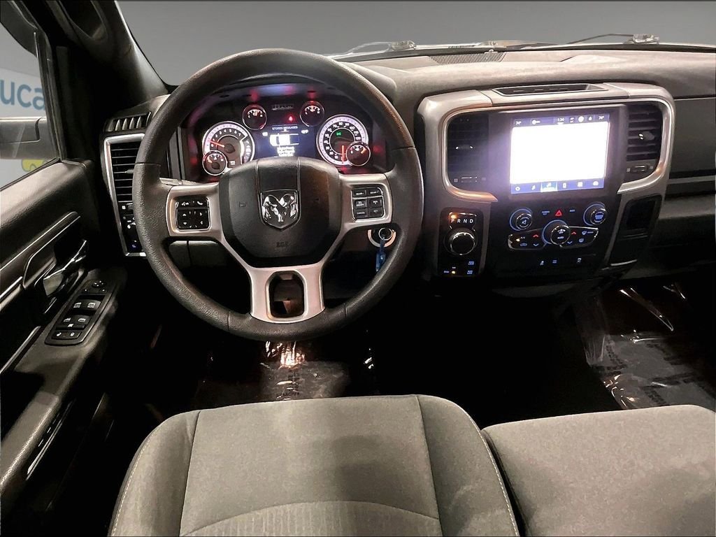 Used 2022 RAM 1500 Classic Warlock w/ Electronics Group AWD/4WD image 18