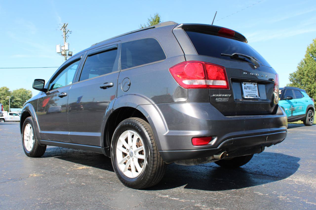 Used 2016 Dodge Journey SXT w/ Comfort/Convenience Group FWD image 10
