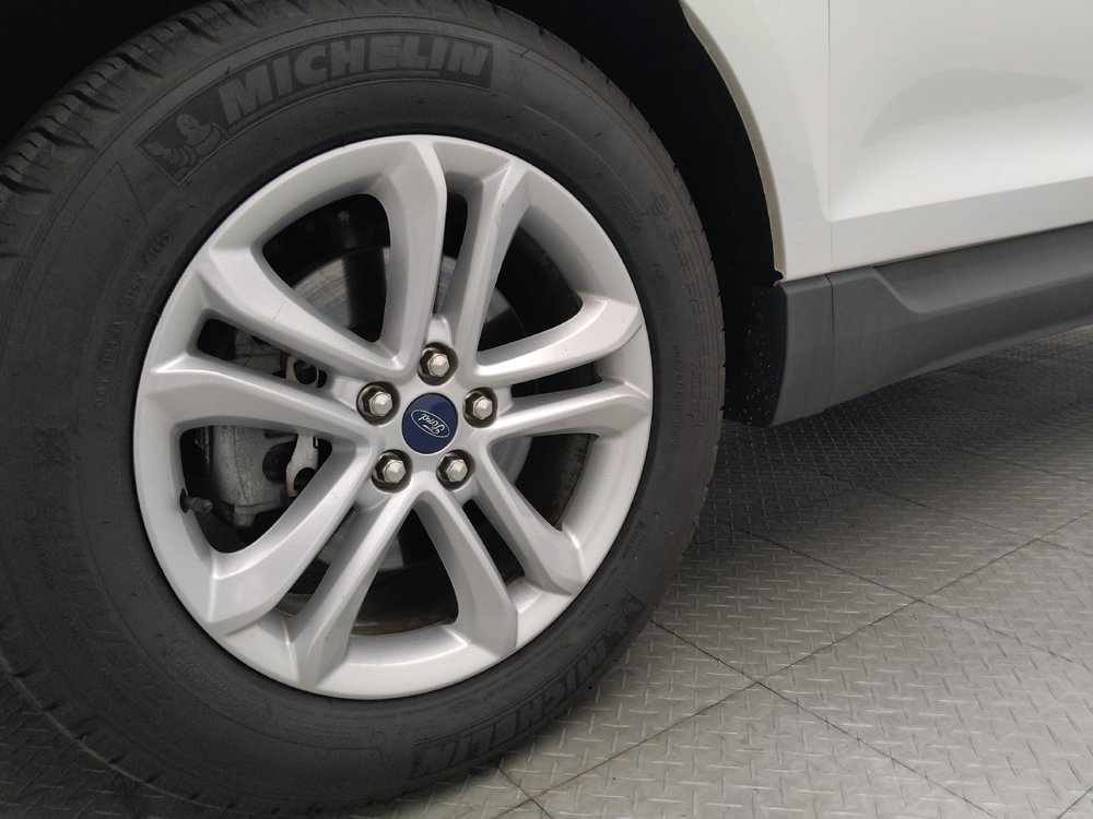 Used 2020 Ford Edge SEL w/ Convenience Package FWD image 31