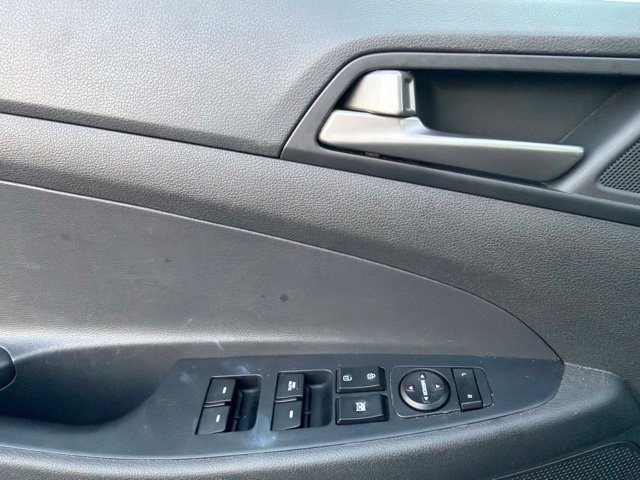 Used 2018 Hyundai Tucson SEL Plus w/ Cargo Package AWD/4WD image 21