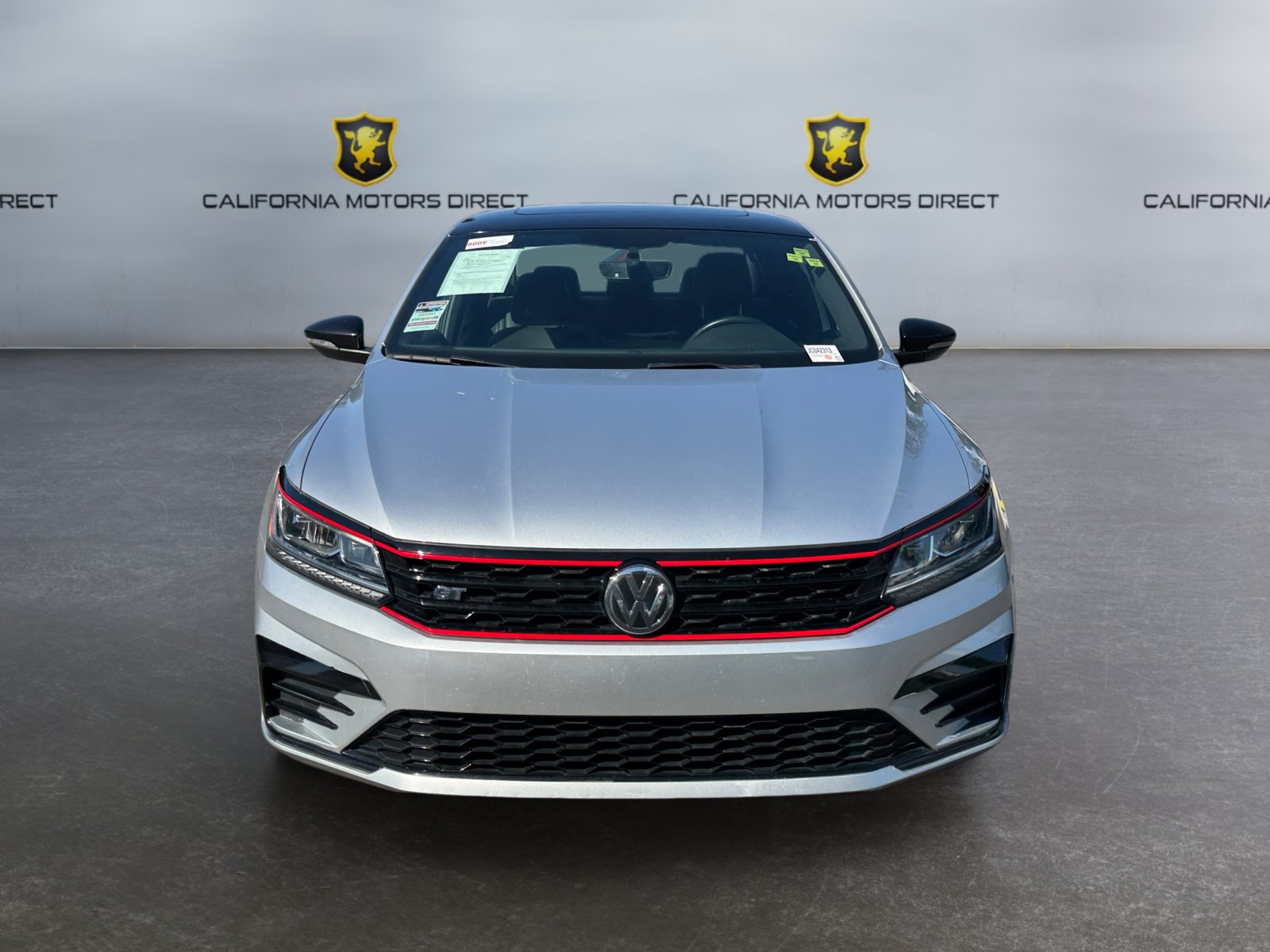 Used 2018 Volkswagen Passat 3.6 FWD image 8