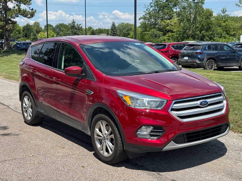 Used 2017 Ford Escape SE FWD image 7