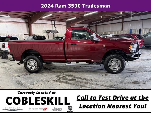 Used 2024 RAM 3500 Tradesman w/ Chrome Appearance Group image 3