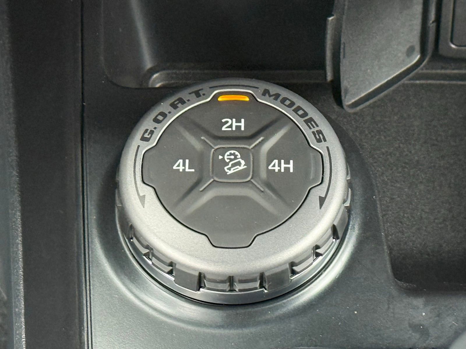 New 2026 Ford Bronco 2-Door image 28