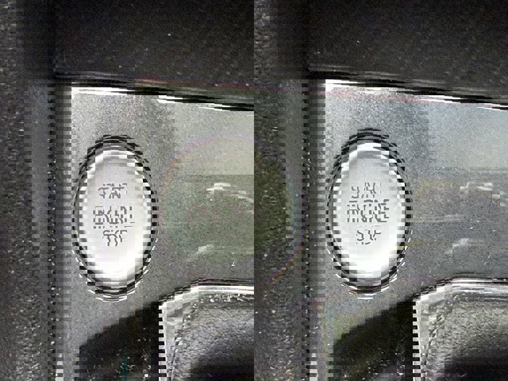 Used 2024 Volkswagen Tiguan S image 29