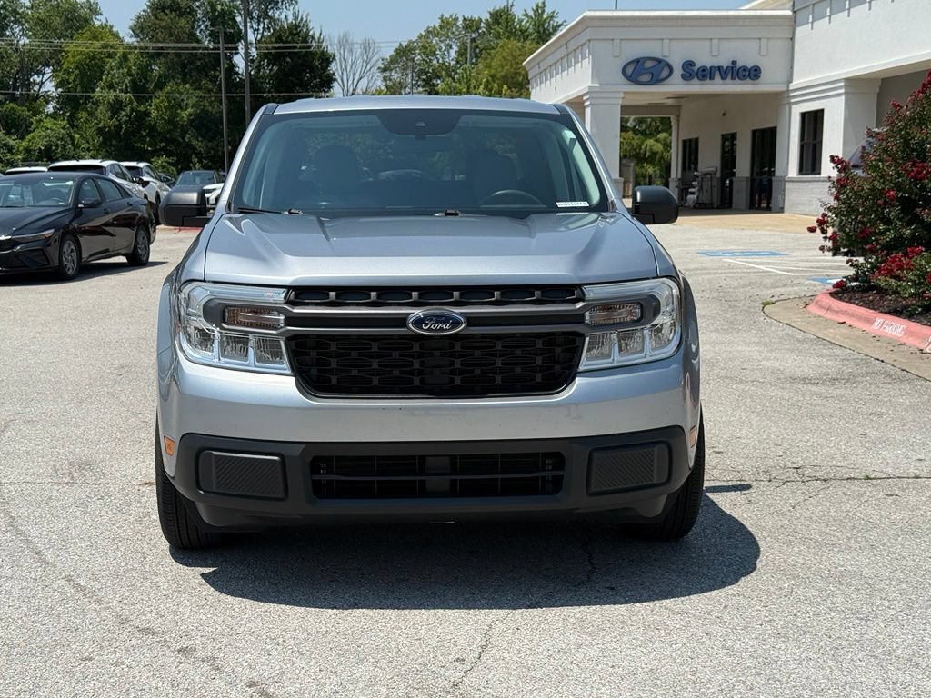 Used 2022 Ford Maverick XLT FWD image 2
