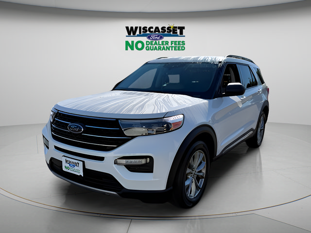 Used 2023 Ford Explorer XLT w/ Equipment Group 202A AWD/4WD image 17