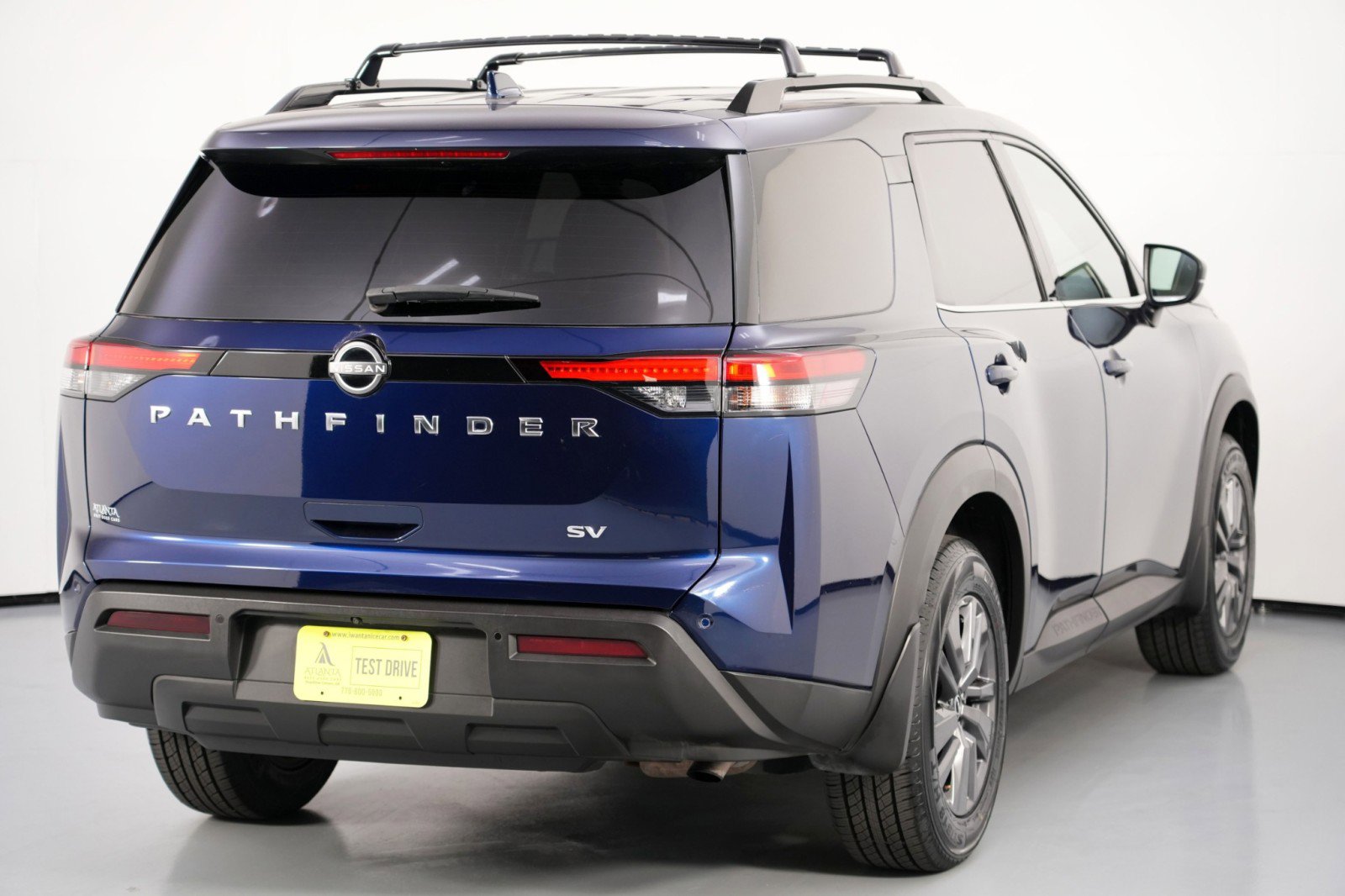 Used 2022 Nissan Pathfinder SV image 47