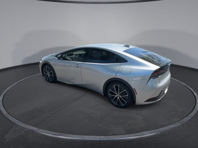 Used 2024 Toyota Prius XLE image 12