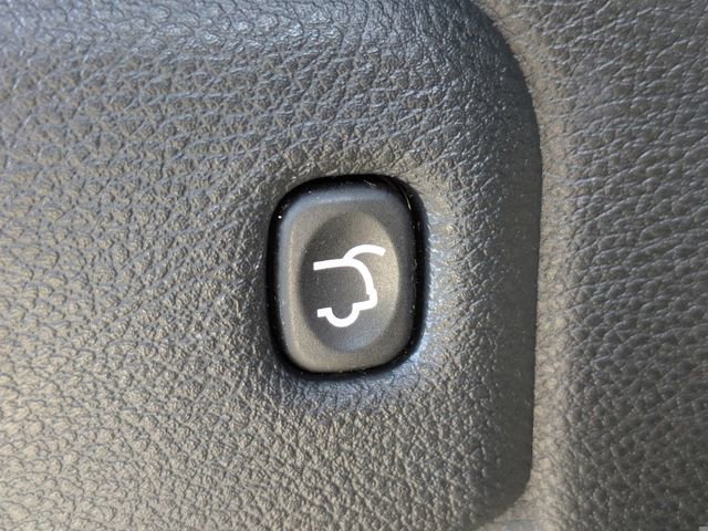 Used 2021 Jeep Grand Cherokee Limited w/ Luxury Group II image 13