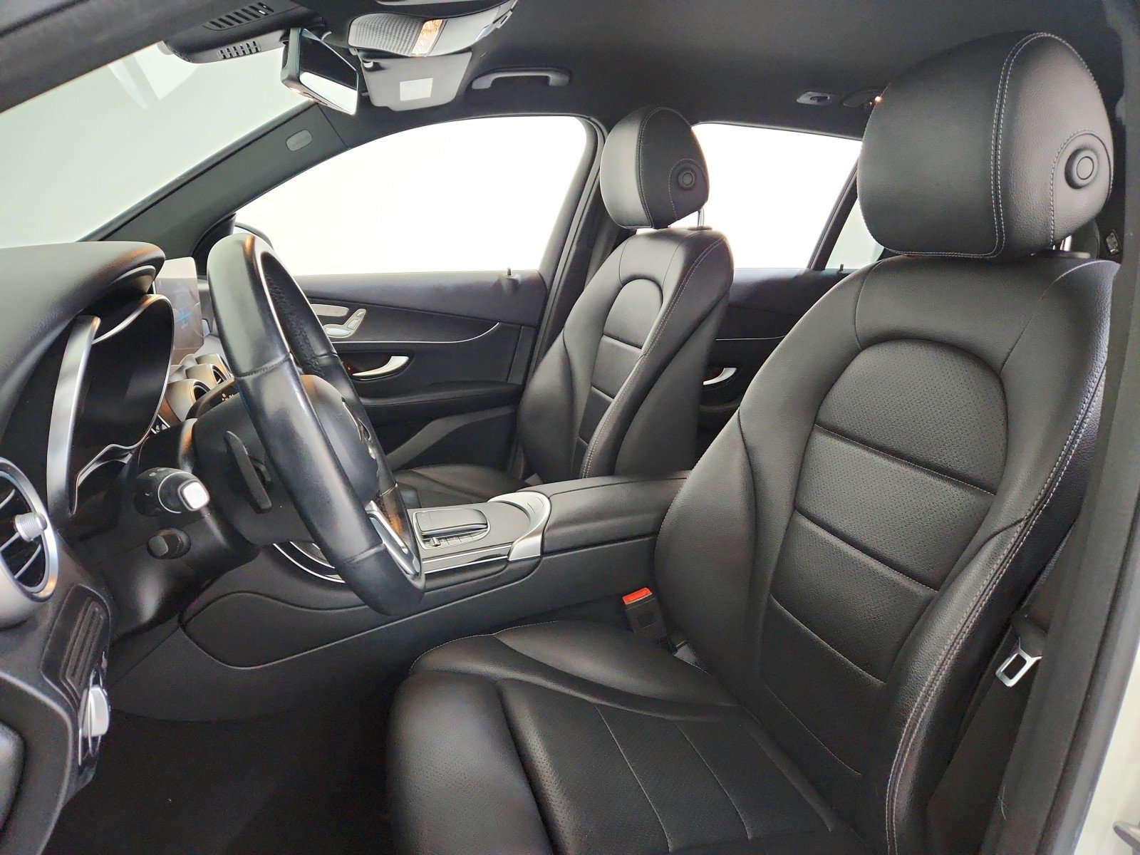 Used 2021 Mercedes-Benz GLC 300 GLC 300 image 14