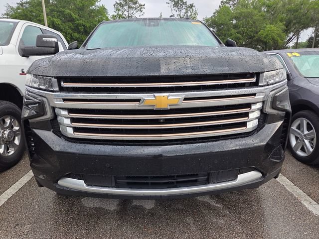 Certified 2024 Chevrolet Suburban High Country w/ Premium Package RWD image 2