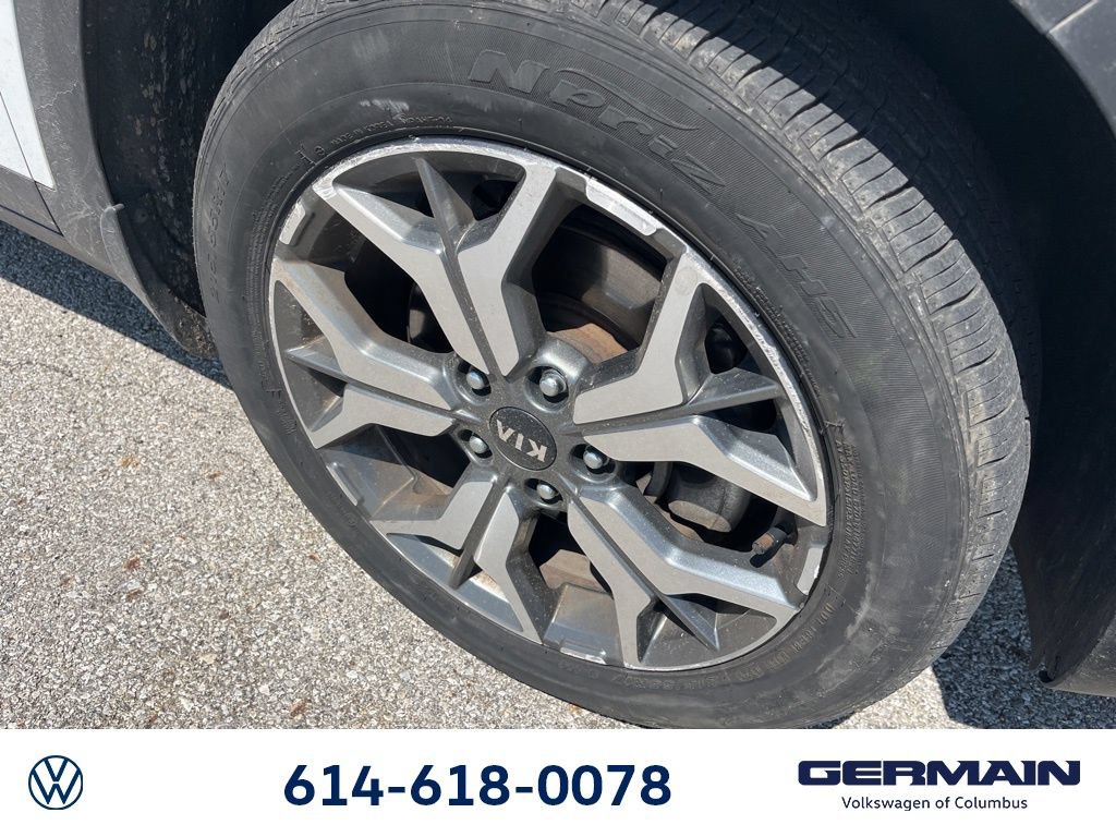Used 2021 Kia Seltos EX AWD/4WD image 14