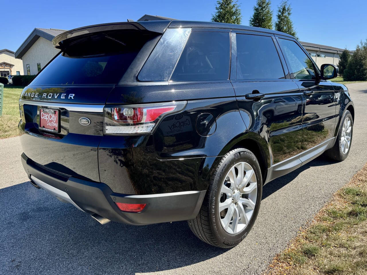 Used 2016 Land Rover Range Rover Sport HSE image 6