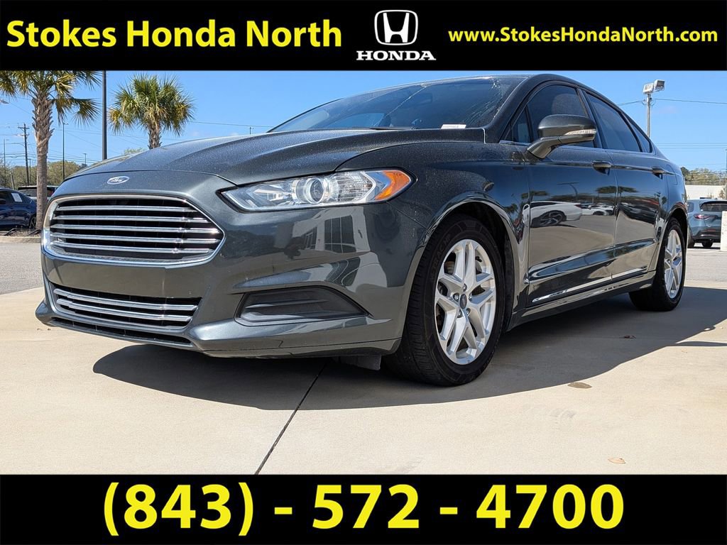 Used 2016 Ford Fusion SE image 8