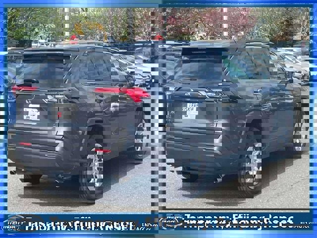 Used 2025 Toyota RAV4 LE image 12