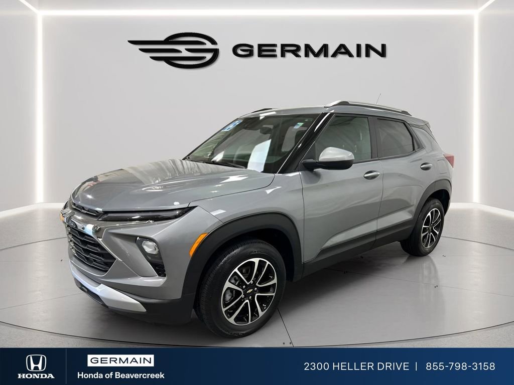 Used 2025 Chevrolet TrailBlazer LT AWD/4WD image 5