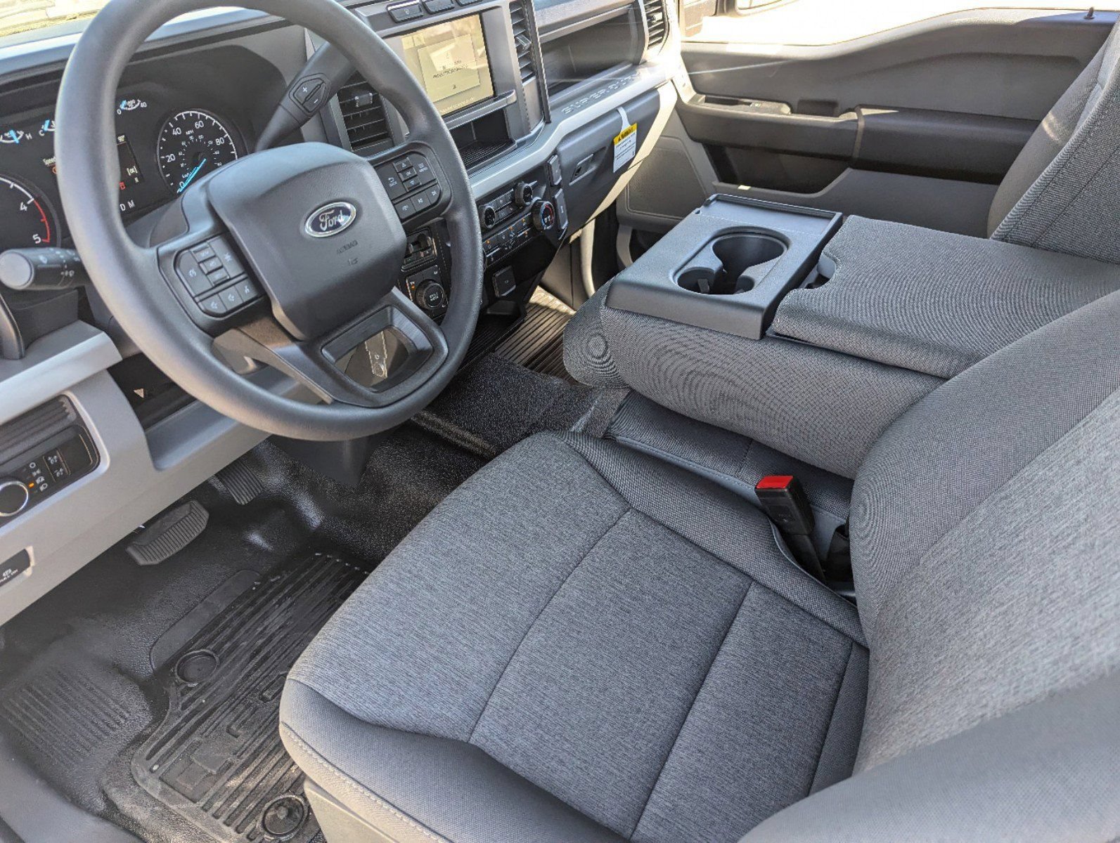 New 2024 Ford F350 XL AWD/4WD image 17
