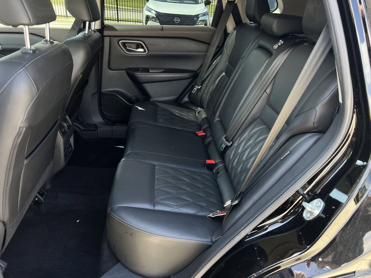 Certified 2023 Nissan Rogue Platinum w/ Platinum Premium Package image 14