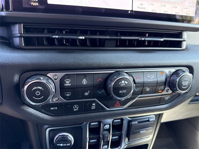 New 2025 Jeep Wrangler Sport S image 22