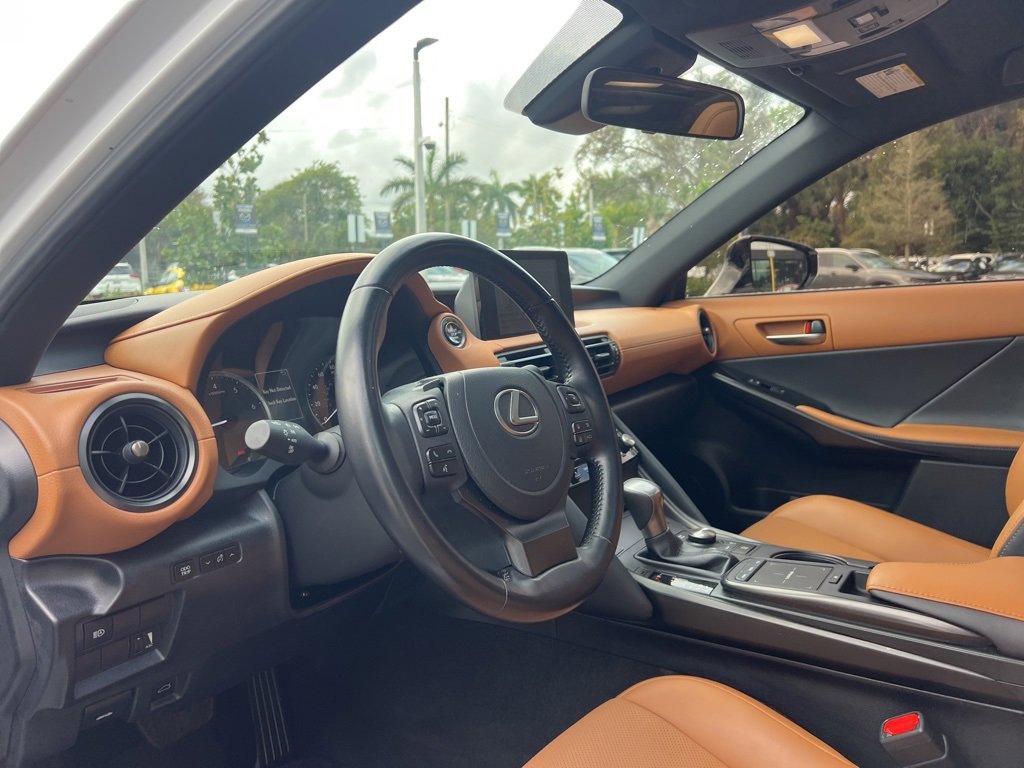 Used 2024 Lexus IS 300 image 36