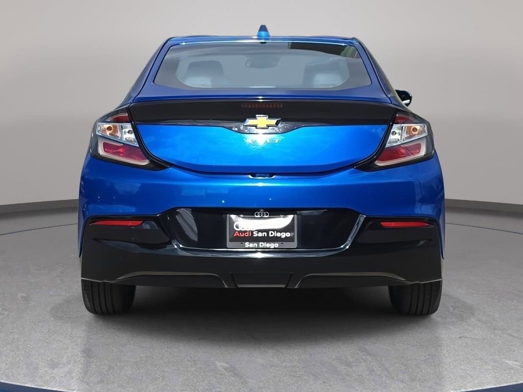 Used 2018 Chevrolet Volt LT w/ Comfort Package image 7