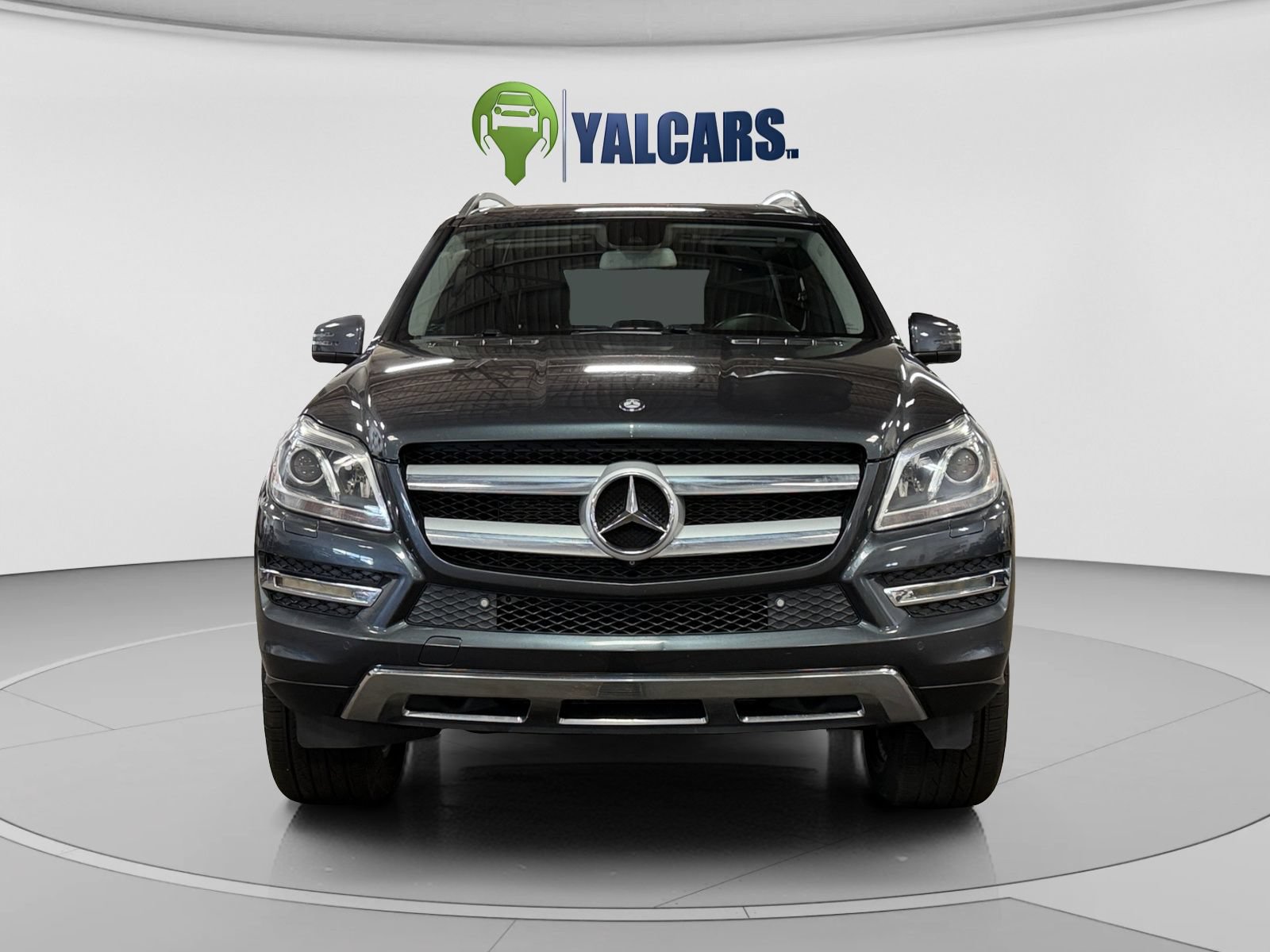Used 2015 Mercedes-Benz GL 450 4MATIC w/ Parking Assist Package image 8