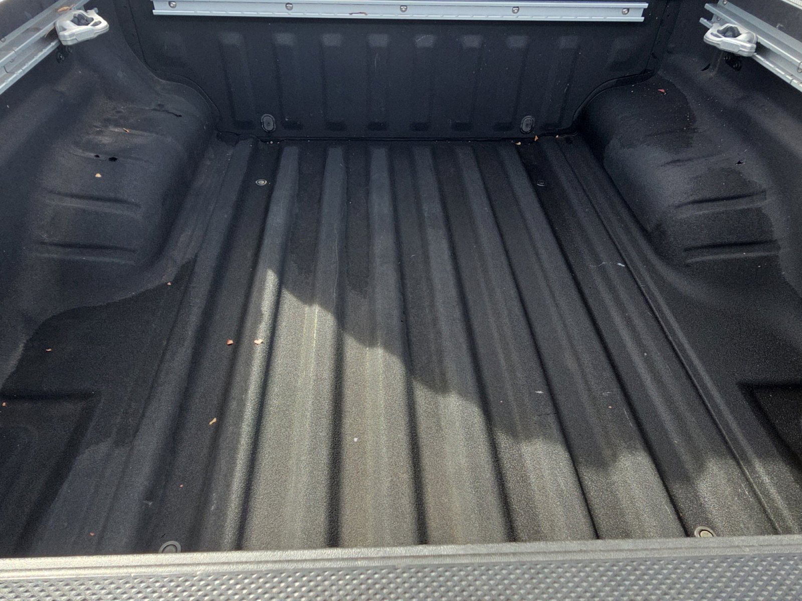 Used 2022 Nissan Frontier PRO-4X image 27