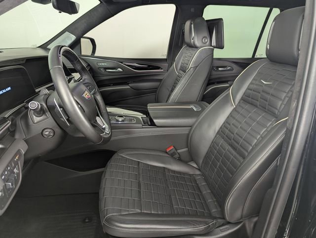 Used 2023 Cadillac Escalade V AWD/4WD image 9