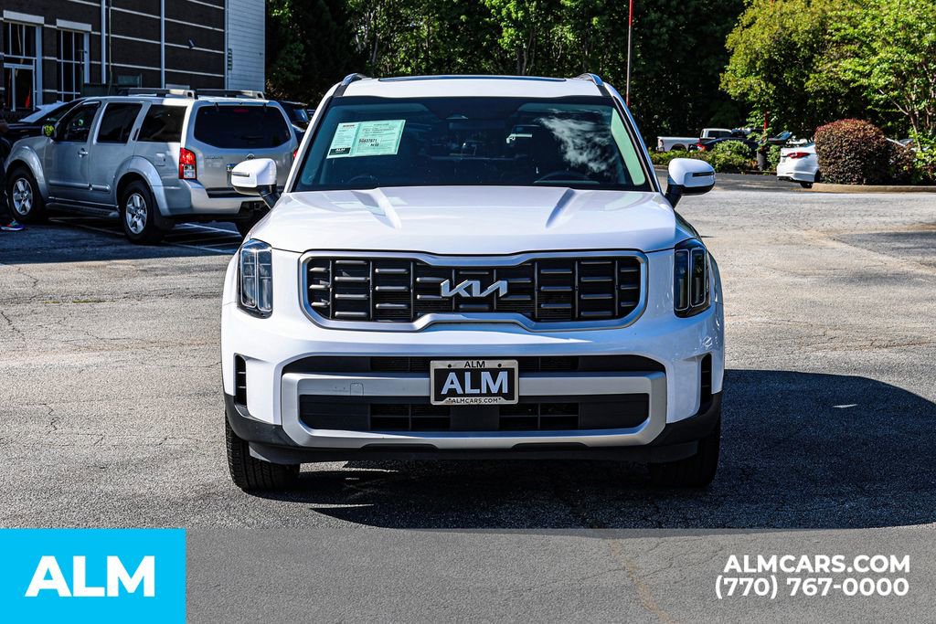 Used 2025 Kia Telluride S FWD image 11