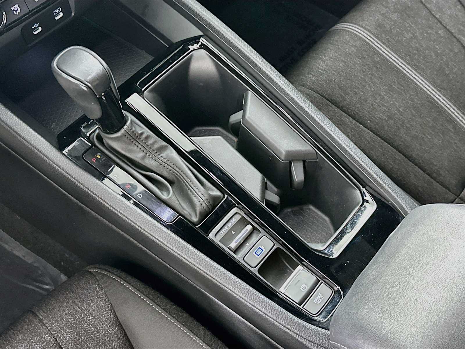 Used 2023 Honda Accord Sport image 14