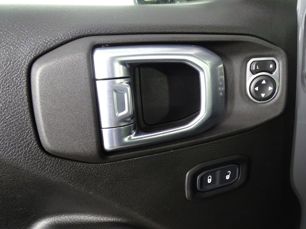 Used 2021 Jeep Wrangler Unlimited Sport image 16
