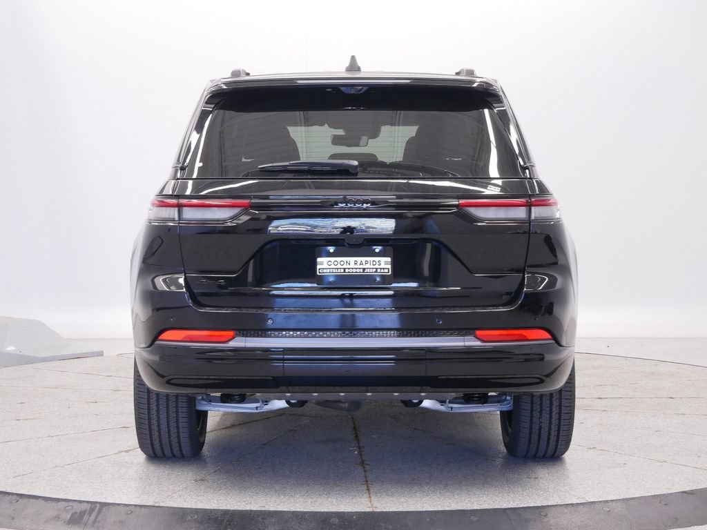 New 2027 Jeep Grand Cherokee Limited AWD/4WD image 4