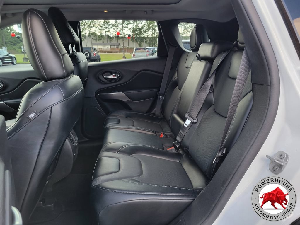 Used 2022 Jeep Cherokee Latitude Lux w/ Sun & Sound Group FWD image 16