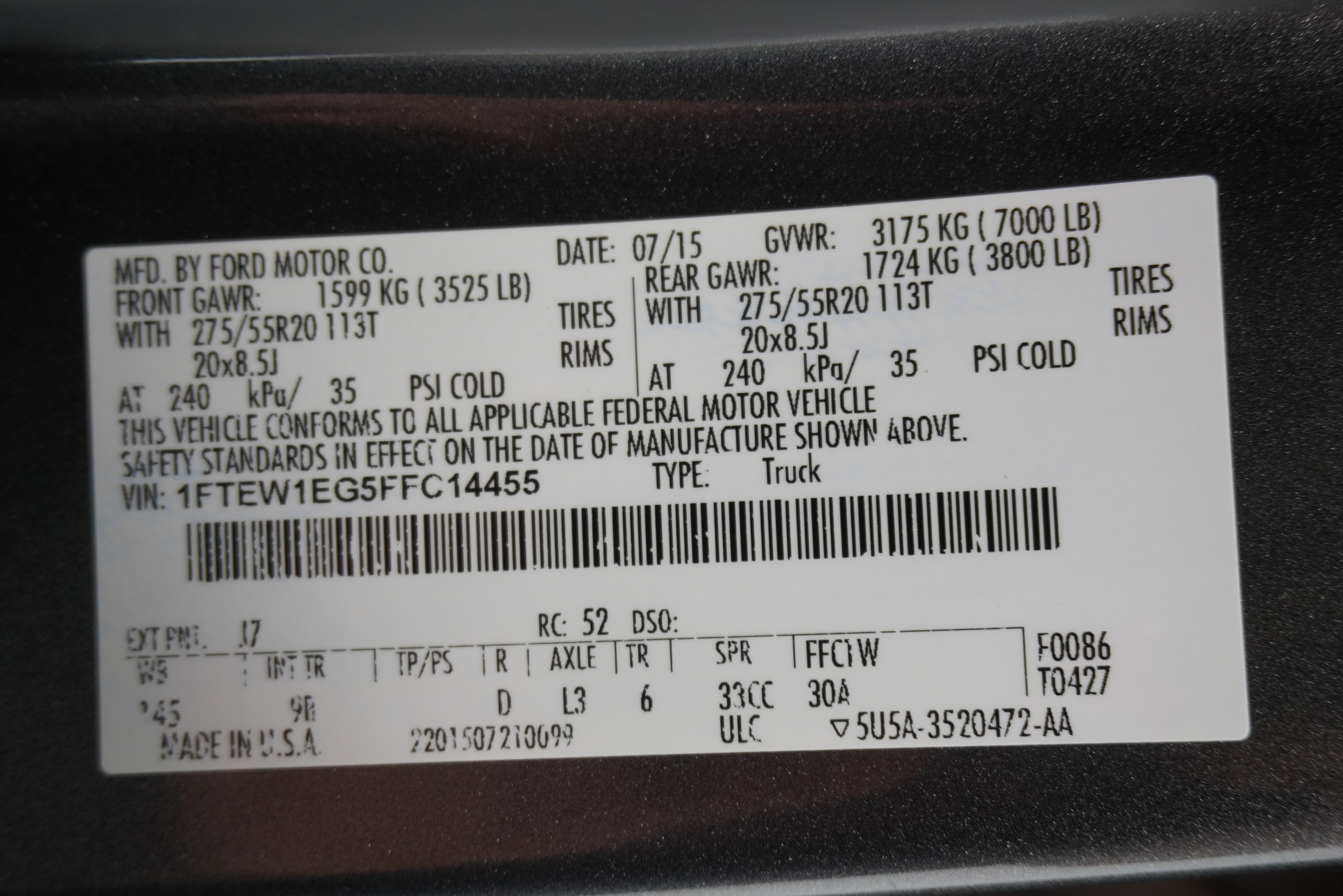 Used 2015 Ford F150 Platinum w/ Equipment Group 701A Luxury AWD/4WD image 41