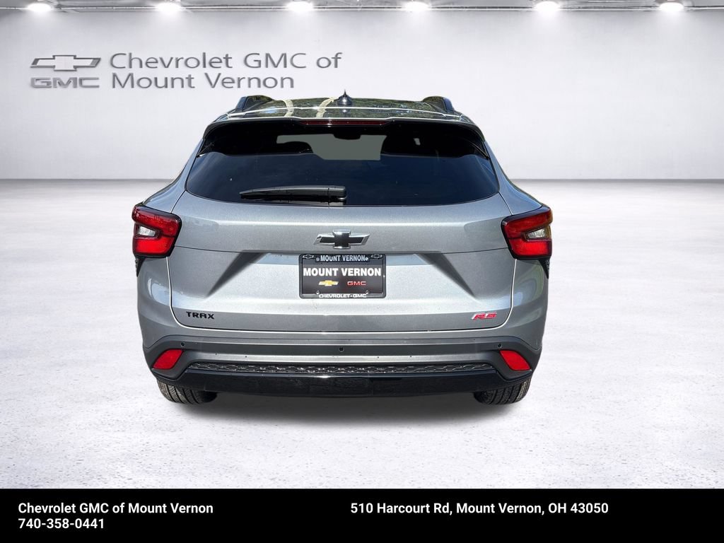 New 2026 Chevrolet Trax RS w/ Driver Confidence Package FWD image 4