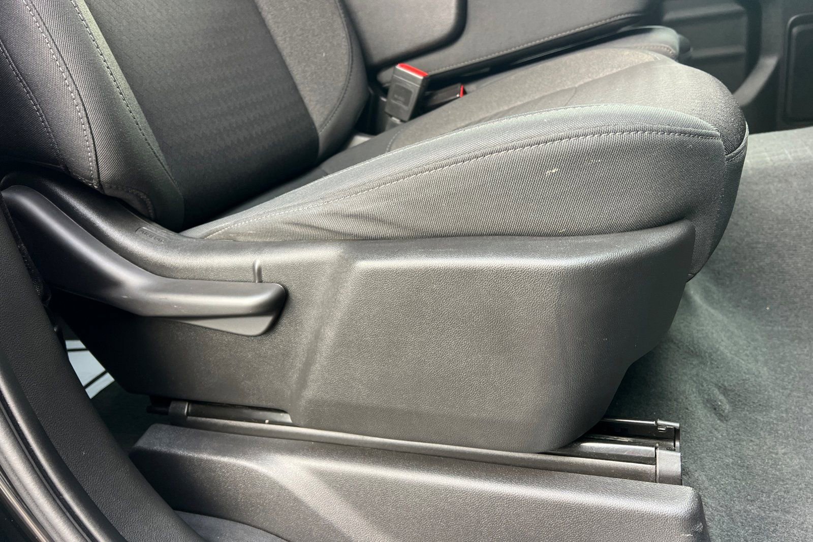 Used 2022 GMC Sierra 1500 SLE image 23