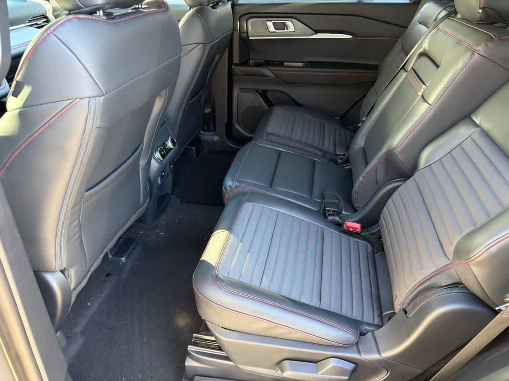 New 2026 Ford Explorer ST-Line image 19