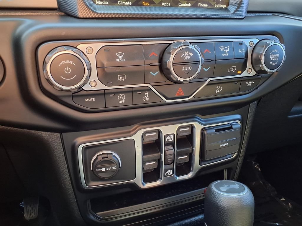 Used 2021 Jeep Wrangler Unlimited Sport AWD/4WD image 10