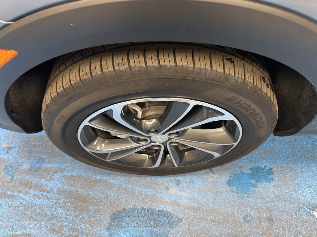 Certified 2023 Buick Encore GX Select image 14