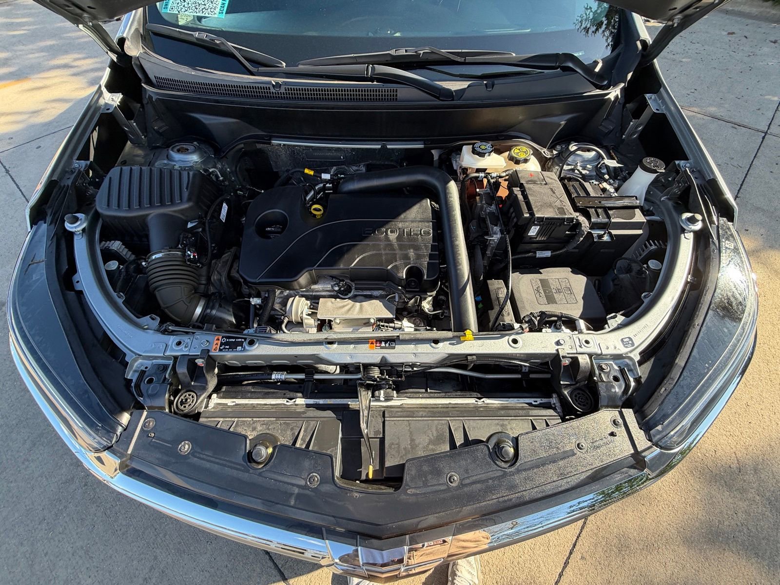 Used 2024 Chevrolet Equinox LT w/ LPO, Floor Liner Package FWD image 36