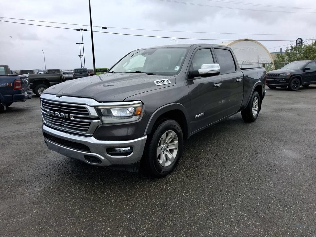 Used 2022 RAM 1500 Laramie AWD/4WD image 4