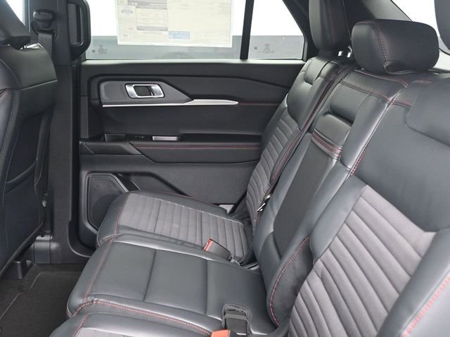 New 2026 Ford Explorer ST-Line image 9