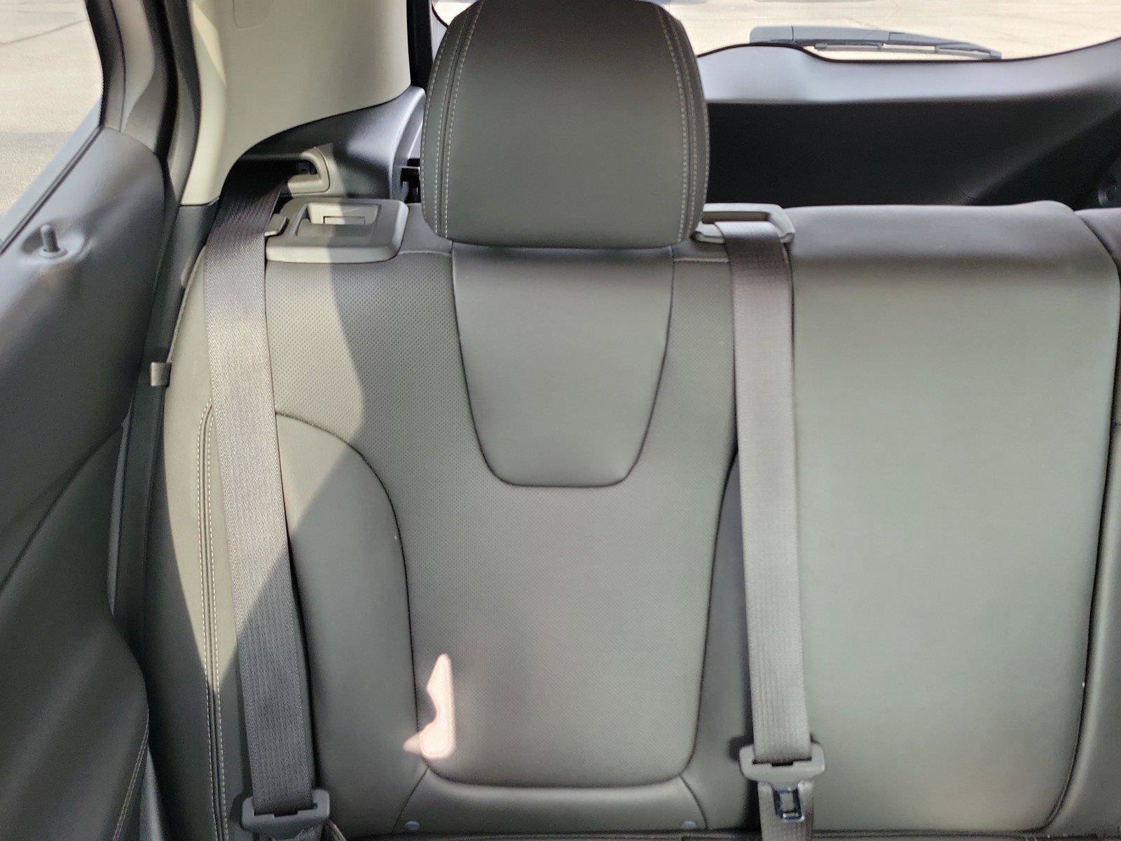 Used 2024 Buick Encore GX Sport Touring FWD image 12