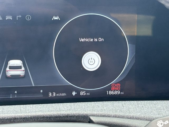 Used 2024 Kia EV6 Light AWD/4WD image 32