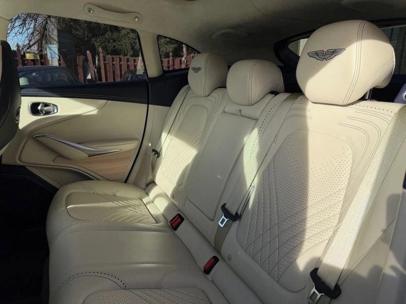 Used 2021 Aston Martin DBX Sport Utility 4D image 22