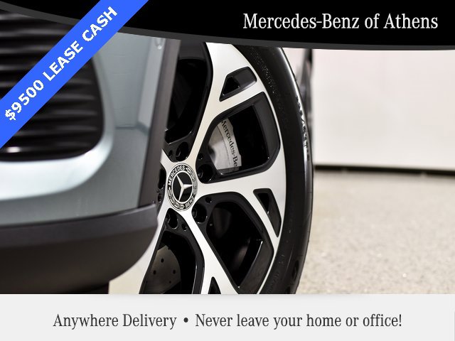 New 2025 Mercedes-Benz GLC 350e 4MATIC image 5