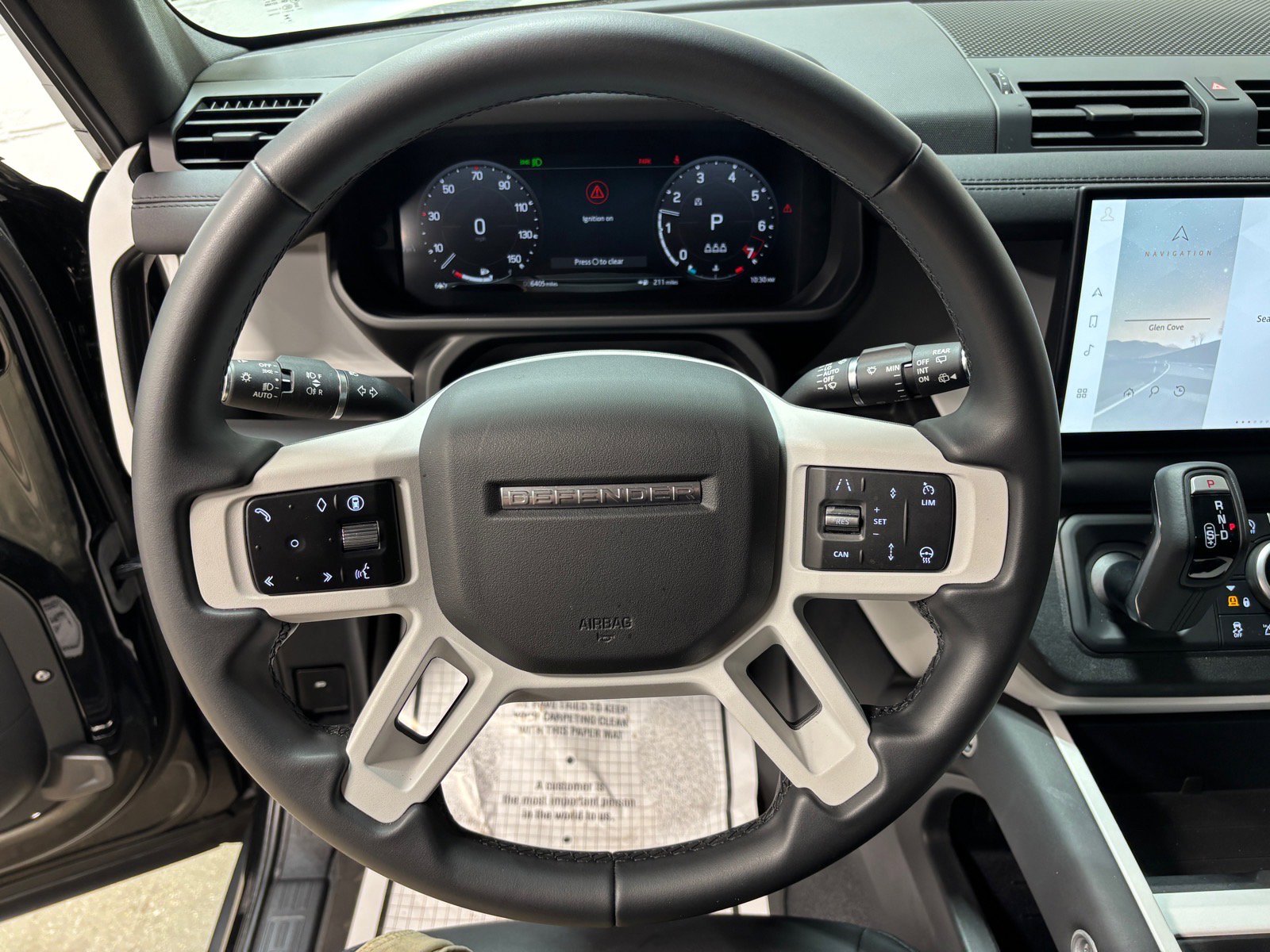 Used 2025 Land Rover Defender 110 S AWD/4WD image 19